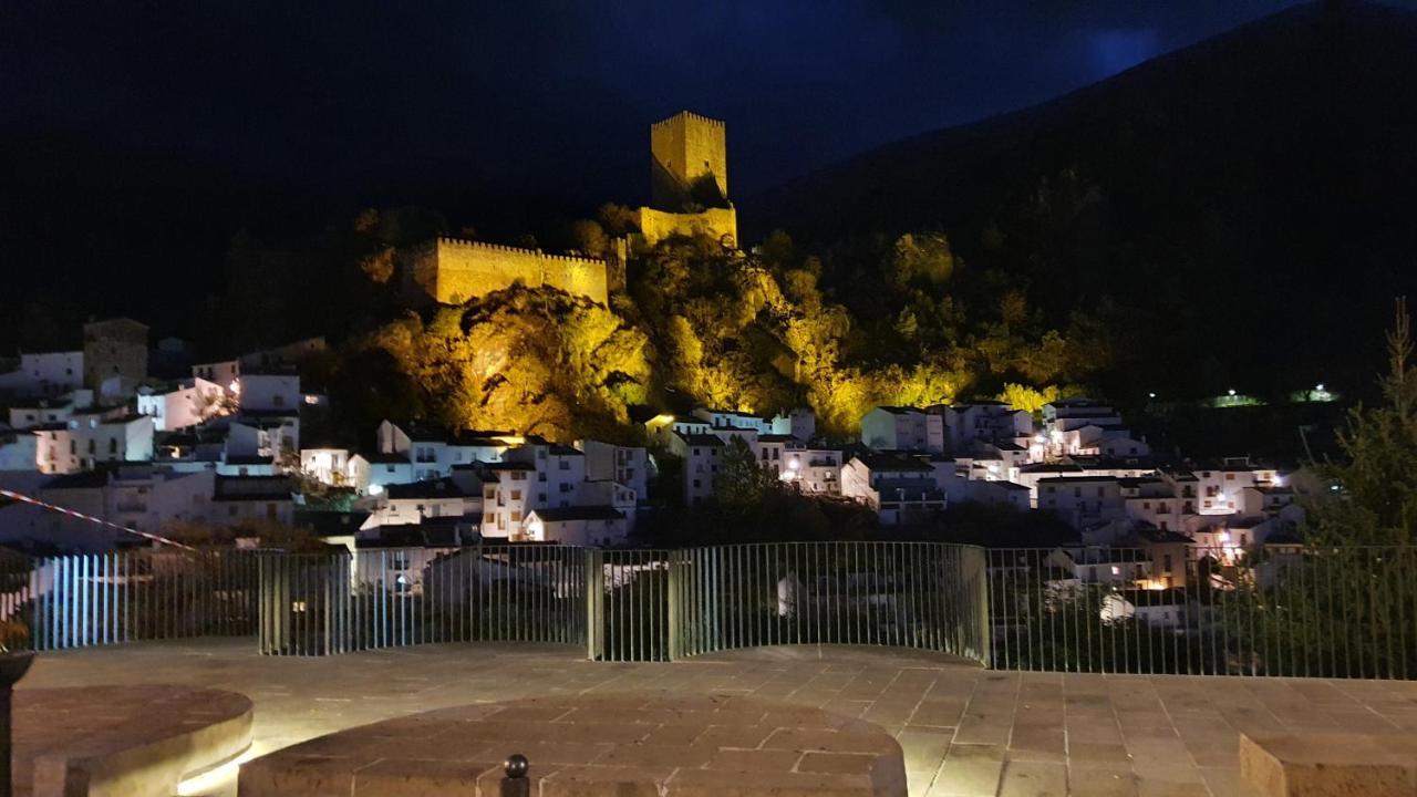 Alojamiento Rural Fuente De La Glorieta Cazorla Exteriör bild